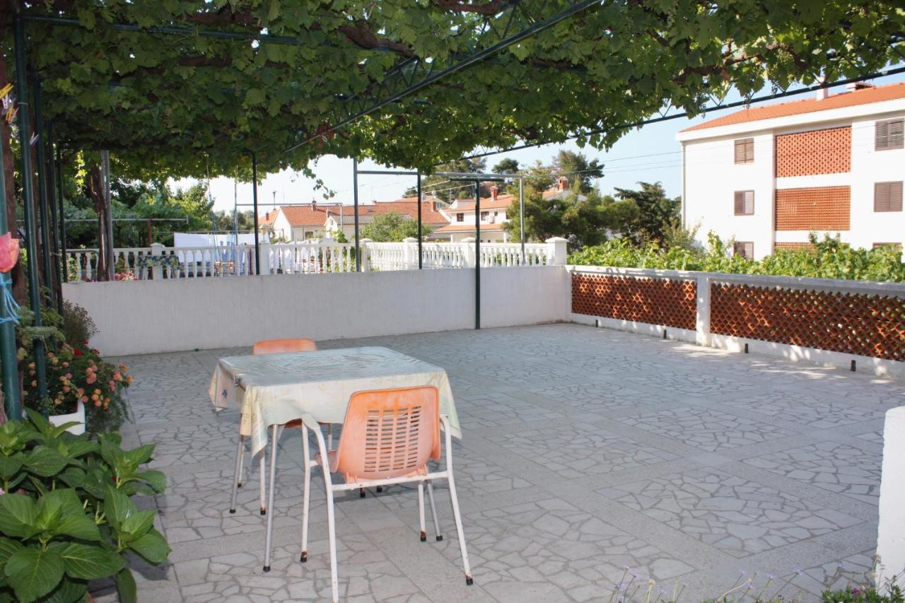 Apartments And Rooms With Parking Space Palit, Rab - 5061 外观 照片