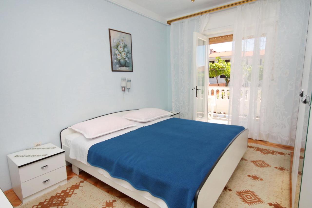 Apartments And Rooms With Parking Space Palit, Rab - 5061 外观 照片