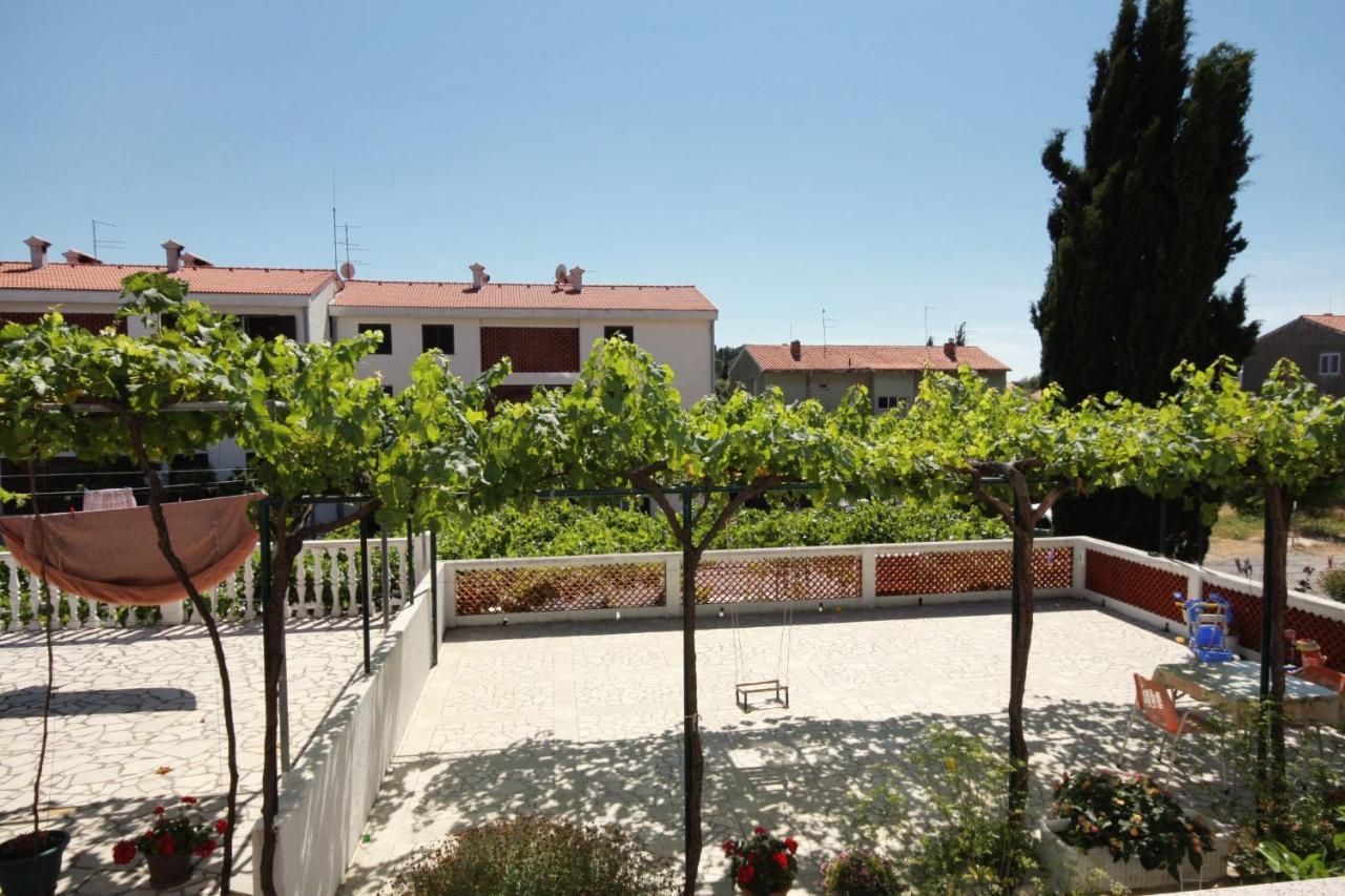 Apartments And Rooms With Parking Space Palit, Rab - 5061 外观 照片