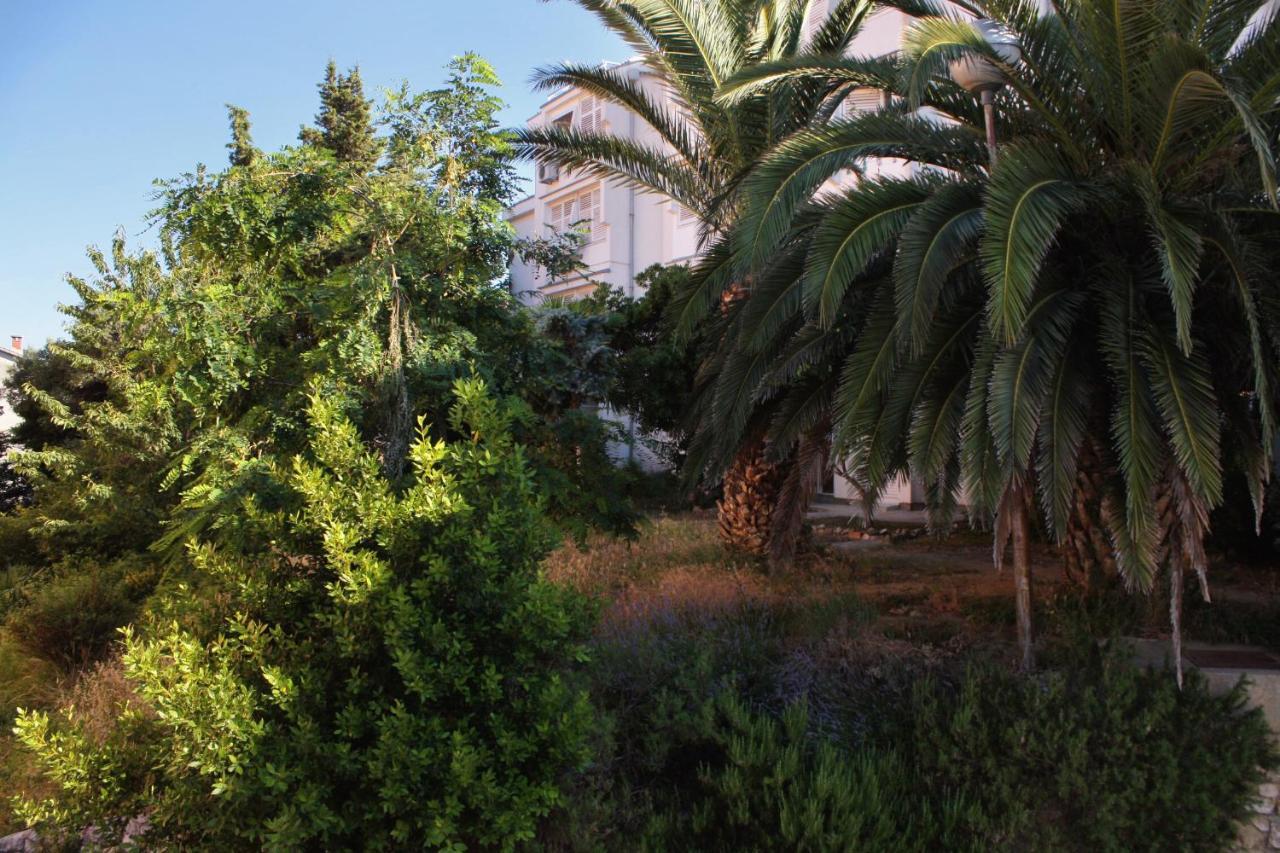 Apartments And Rooms With Parking Space Palit, Rab - 5061 外观 照片