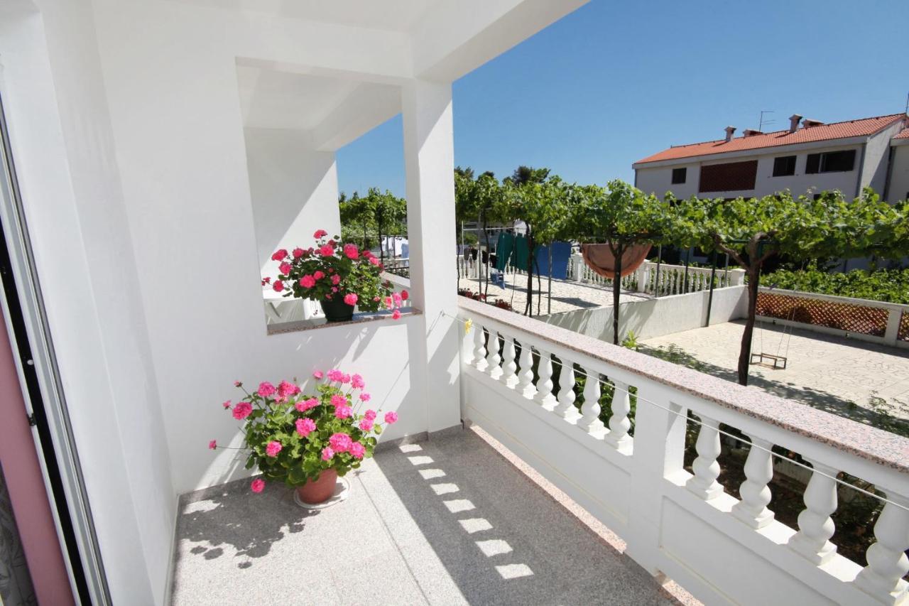 Apartments And Rooms With Parking Space Palit, Rab - 5061 外观 照片